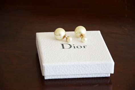 perlenohrringe dior|dior code ring.